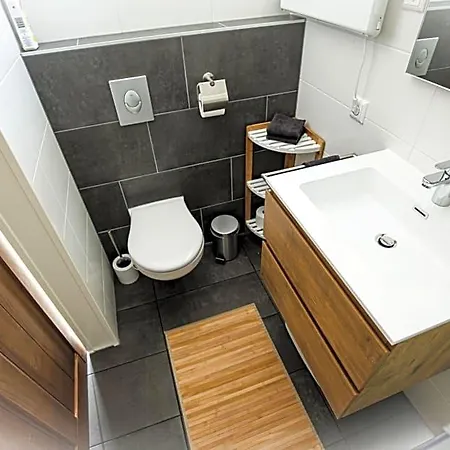 Zen Bed & Breakfast 3*