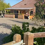 Zen Bed & Breakfast 3*